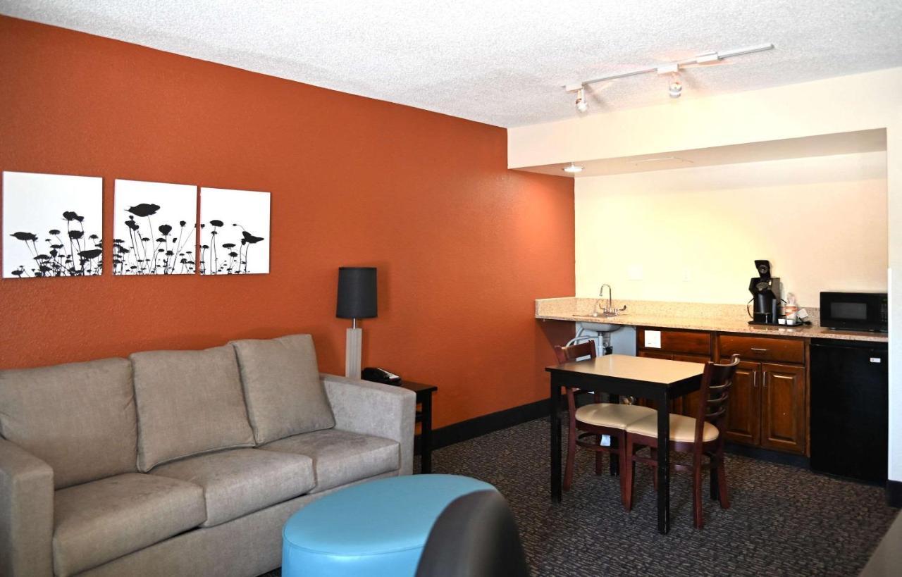 Sleep Inn & Suites Spring Lake - Fayetteville Near Fort Bragg Kültér fotó