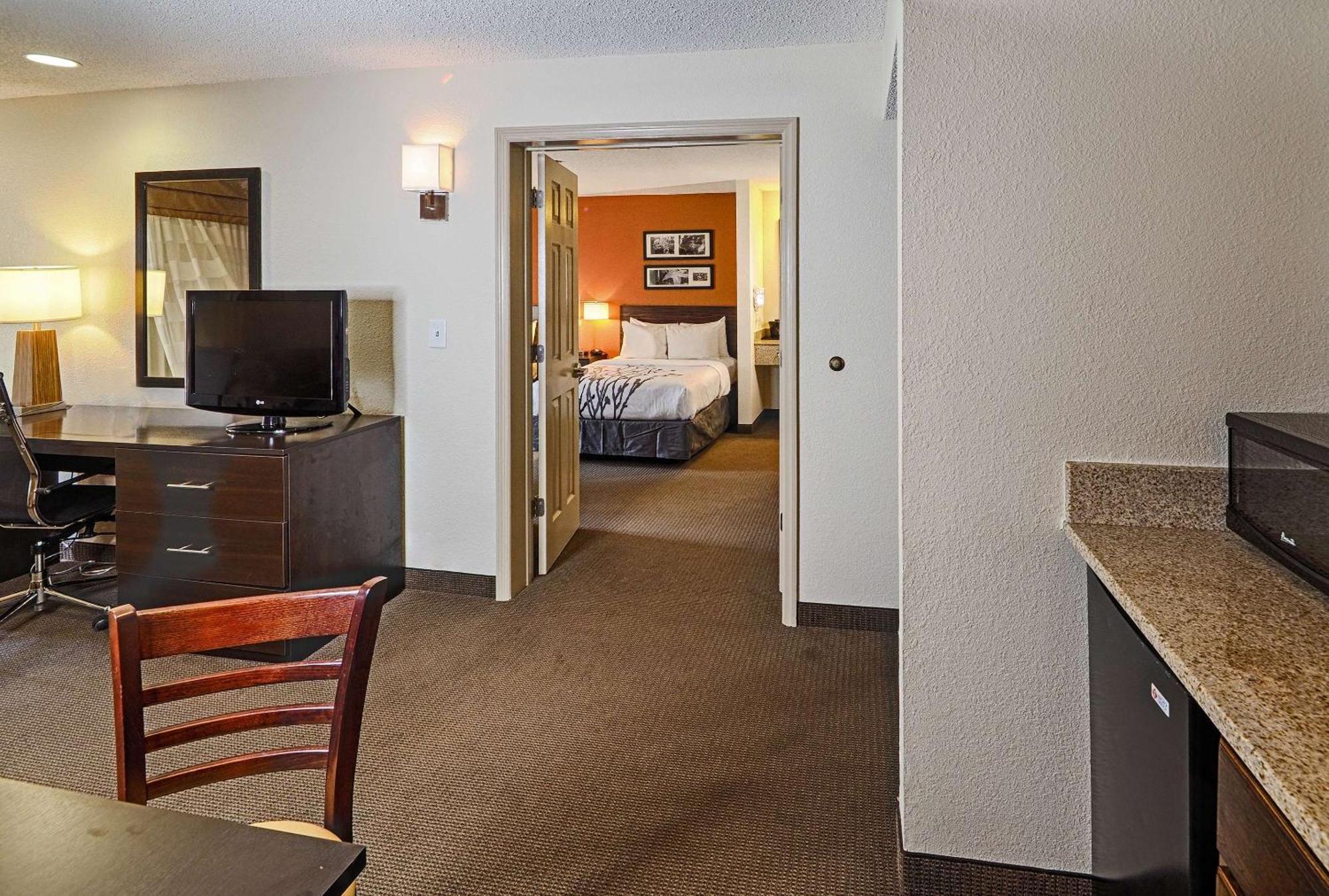 Sleep Inn & Suites Spring Lake - Fayetteville Near Fort Bragg Kültér fotó