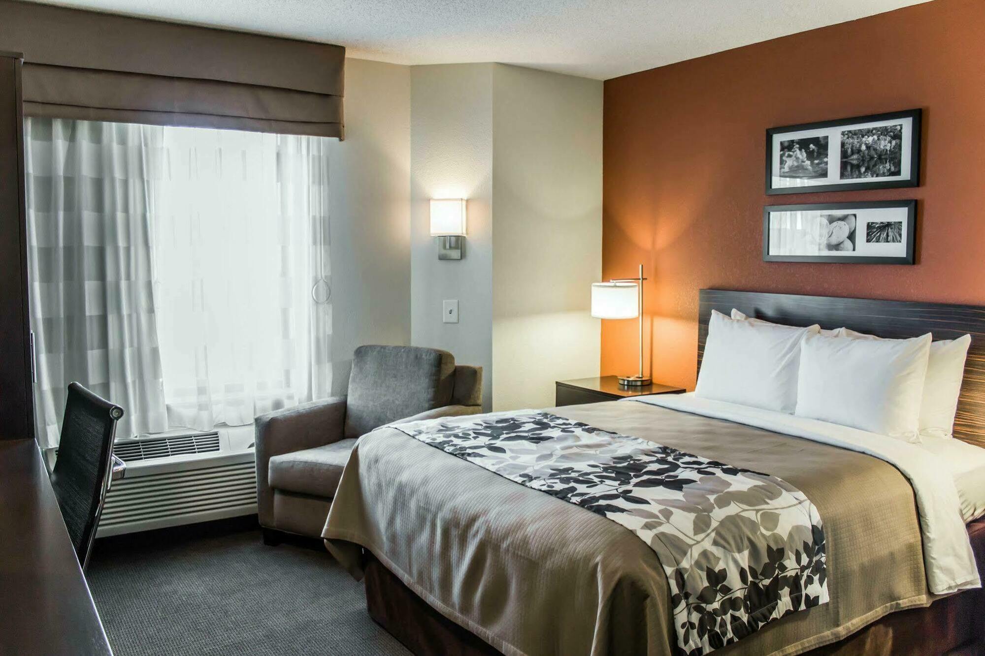 Sleep Inn & Suites Spring Lake - Fayetteville Near Fort Bragg Kültér fotó